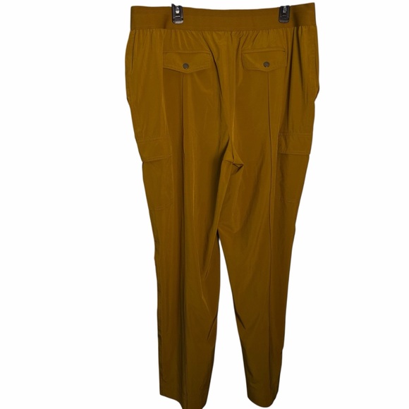 Athleta Vienna Cargo Pants Size 18 - Picture 6 of 10